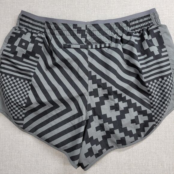 Nike Tempo Runway Lux Dri-FIT Women's M Black Gray Running Athletic Shorts - Picture 6 of 12